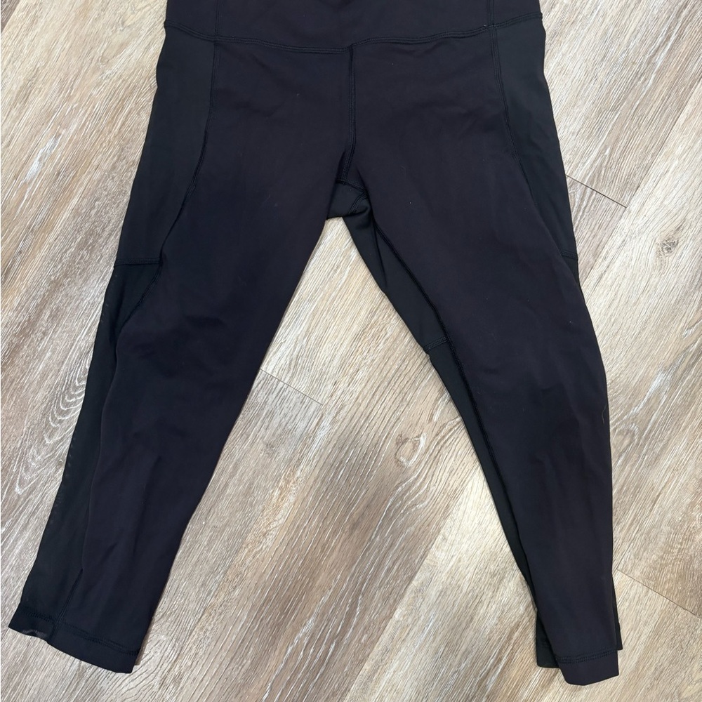 Lululemon 19” Mesh Leggings Size 4